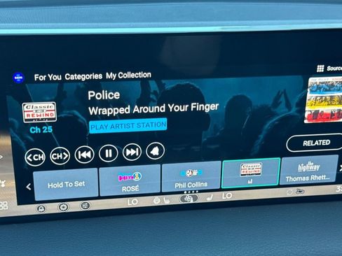 New 2025 Nissan Armada SL image 16