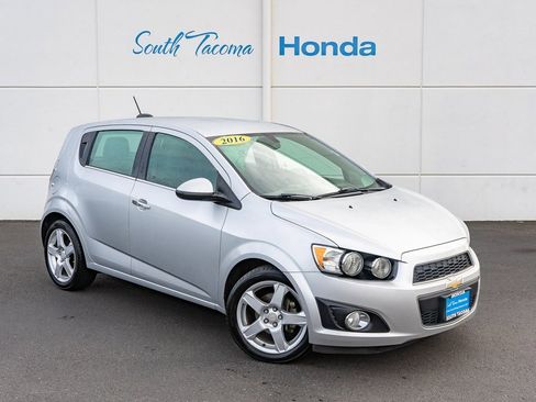 Used 2016 Chevrolet Sonic LTZ image 2