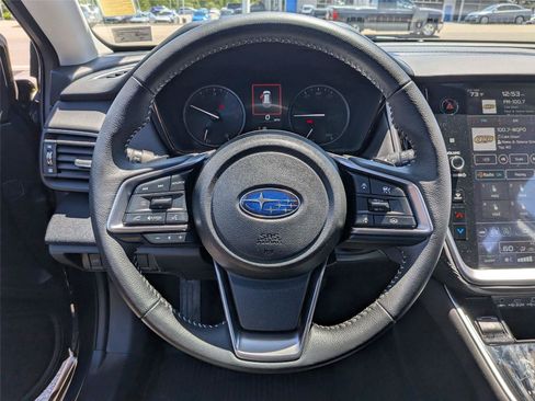Used 2025 Subaru Outback Premium AWD/4WD image 45