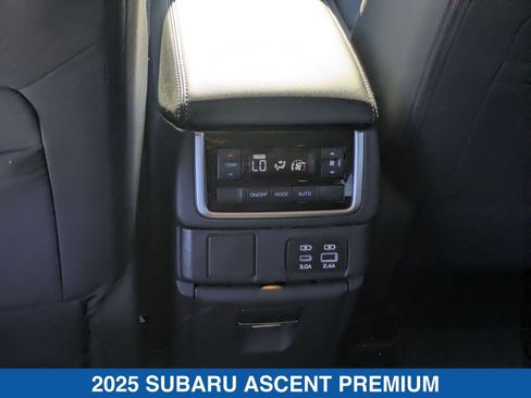 Certified 2025 Subaru Ascent Premium image 31