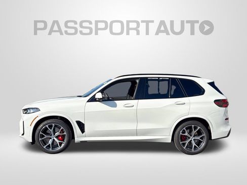Used 2024 BMW X5 xDrive40i w/ M Sport Package AWD/4WD image 2