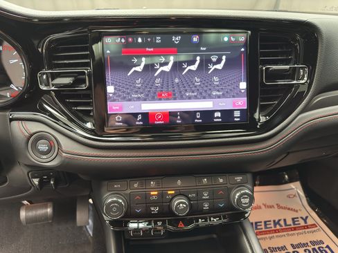Used 2023 Dodge Durango GT AWD/4WD image 5