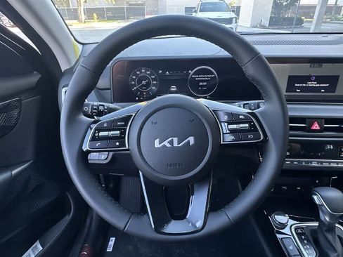 New 2026 Kia Seltos EX w/ EX Sunroof Package image 15