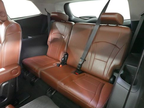 Used 2018 Buick Enclave Avenir w/ Avenir Technology Package image 31