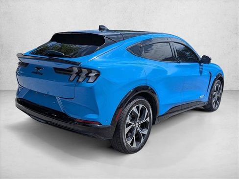 Used 2022 Ford Mustang Mach-E Premium RWD image 5