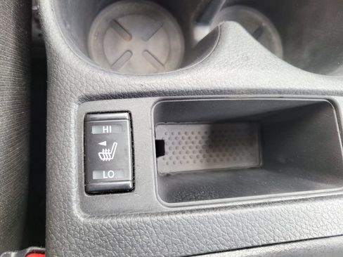 Used 2020 Nissan Rogue SV AWD/4WD image 34