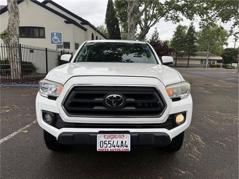 Used 2021 Toyota Tacoma SR5 image 8