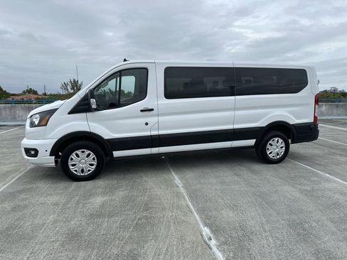Used 2024 Ford Transit 350 XLT image 40