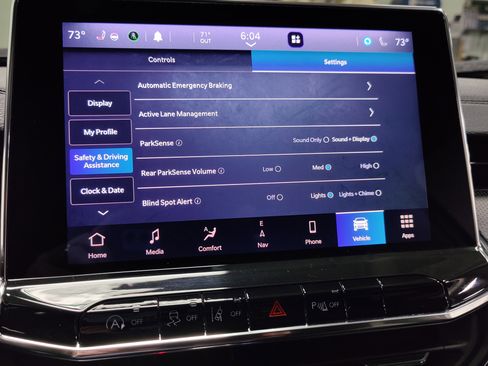 Used 2022 Jeep Compass Trailhawk w/ Trailhawk Elite Group image 9