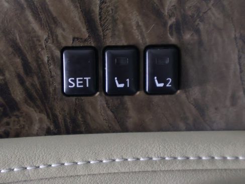 Used 2023 INFINITI QX80 Premium Select w/ Cargo Package AWD/4WD image 34