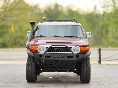 Used 2010 Toyota FJ Cruiser 4WD image 3