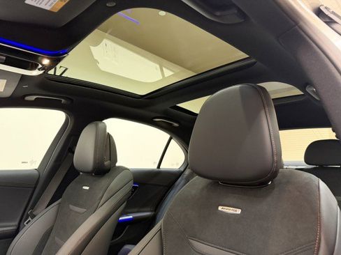 Certified 2025 Mercedes-Benz C 43 AMG 4MATIC Sedan image 16