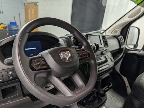 Used 2025 RAM ProMaster 2500 w/ U-Haul Equipment Group FWD image 15