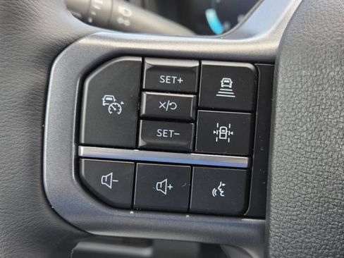New 2026 Ford F250 Lariat w/ Black Appearance Package AWD/4WD image 21