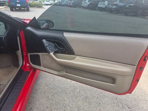 Used 2002 Chevrolet Camaro Z28 w/ Preferred Equipment Group 2 RWD image 5