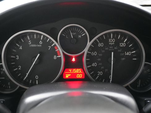 Used 2015 MAZDA MX-5 Miata Sport image 14