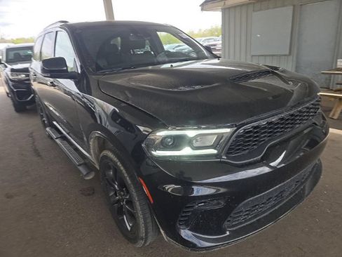 Used 2024 Dodge Durango GT AWD/4WD image 3