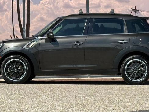 Used 2016 MINI Cooper Countryman S FWD image 5