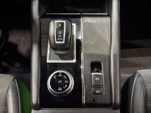 Used 2024 Mitsubishi Outlander SE image 31