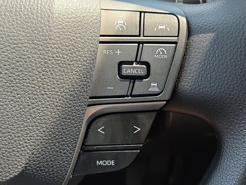 Used 2025 Toyota Camry LE w/ Convenience Package FWD image 22