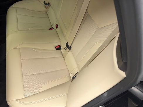 Used 2022 BMW i4 eDrive40 w/ Premium Package image 47