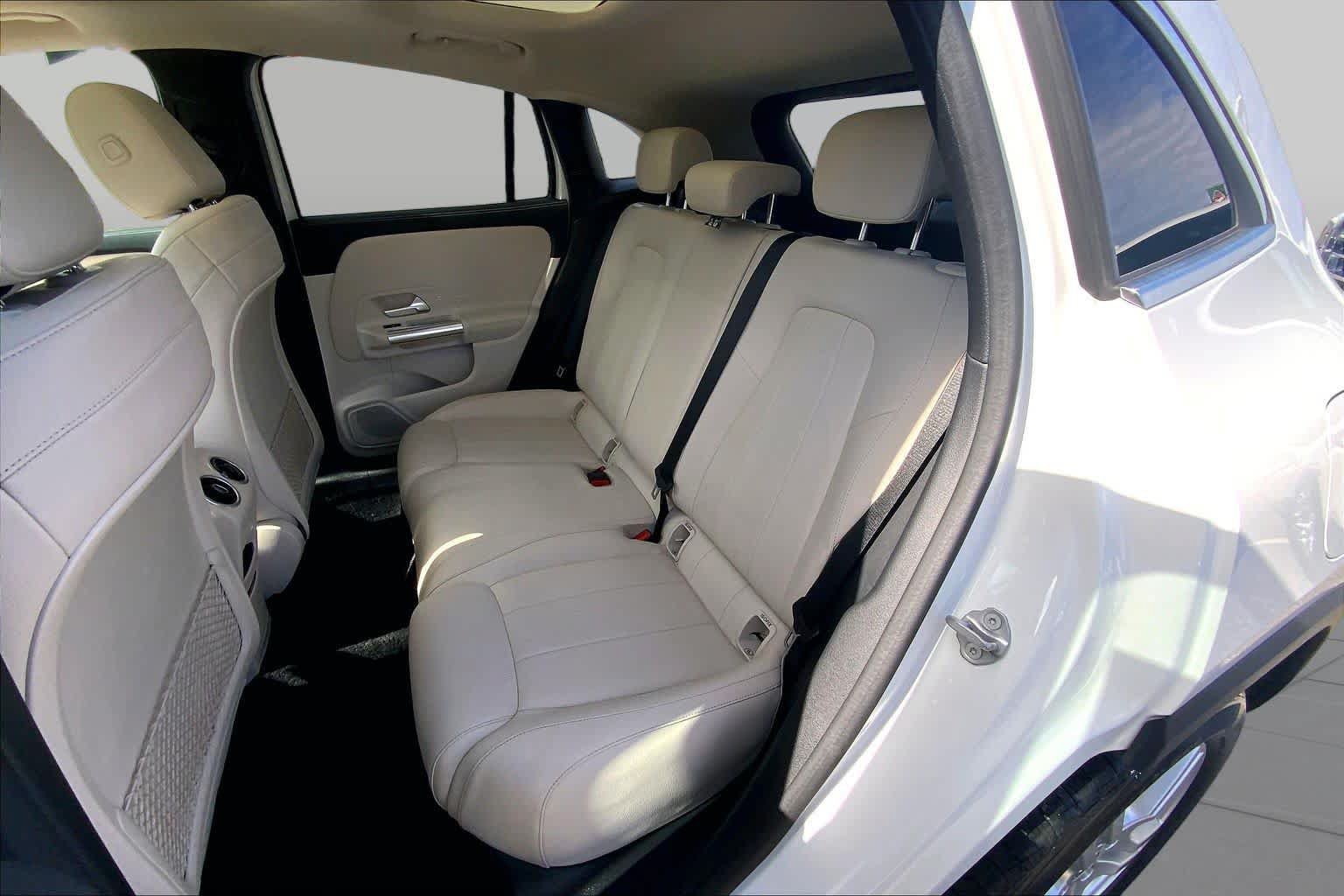 Used 2021 Mercedes-Benz GLA 250 4MATIC image 20