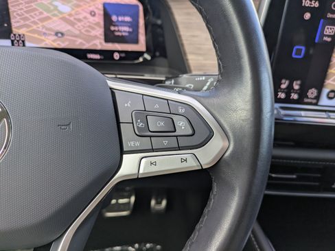 Used 2025 Volkswagen Atlas SEL Premium R-Line AWD/4WD image 31