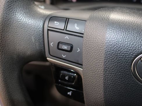 Used 2025 Toyota Camry LE FWD image 19