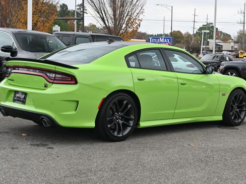 Used 2023 Dodge Charger Scat Pack w/ Plus Group image 16
