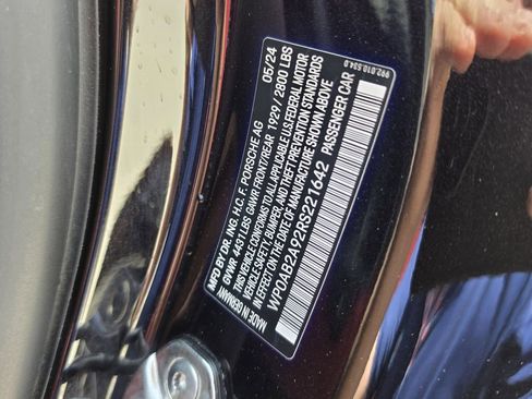Certified 2024 Porsche 911 Carrera 4S AWD/4WD image 31