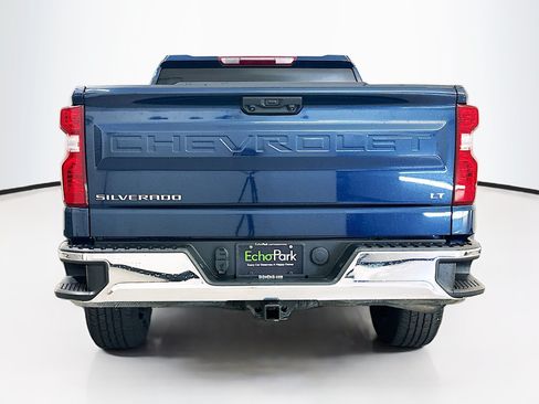 Used 2023 Chevrolet Silverado 1500 LT AWD/4WD image 7