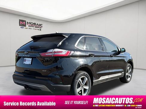 Used 2024 Ford Edge SEL w/ Convenience Package AWD/4WD image 7