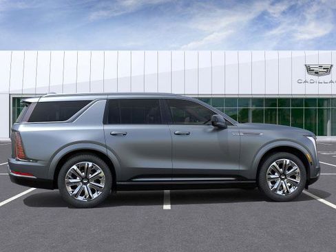 New 2026 Cadillac Escalade IQL Luxury image 5