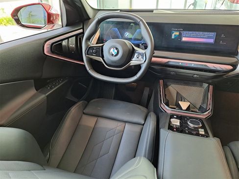 Used 2025 BMW X3 xDrive30i image 11