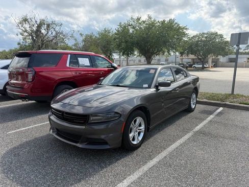 Used 2020 Dodge Charger SXT RWD image 6