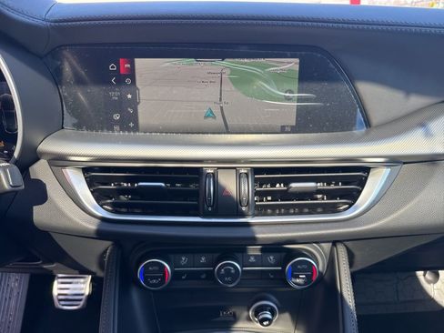 New 2026 Alfa Romeo Stelvio Sprint AWD/4WD image 15