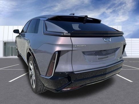 Used 2024 Cadillac Lyriq Tech w/ Driver Assist Package AWD/4WD image 12
