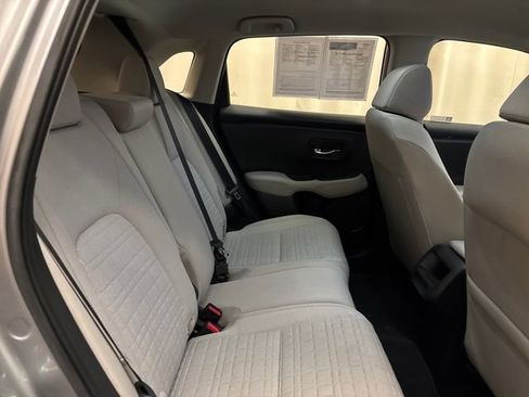 Used 2023 Honda HR-V LX image 19