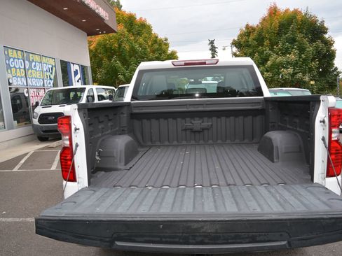 Used 2019 Chevrolet Silverado 1500 W/T w/ Trailering Package image 14