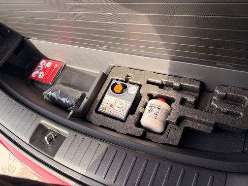 Used 2021 Kia Sorento SX image 35