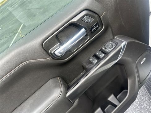 Used 2020 GMC Sierra 1500 AT4 w/ Off-Road Performance Package image 15