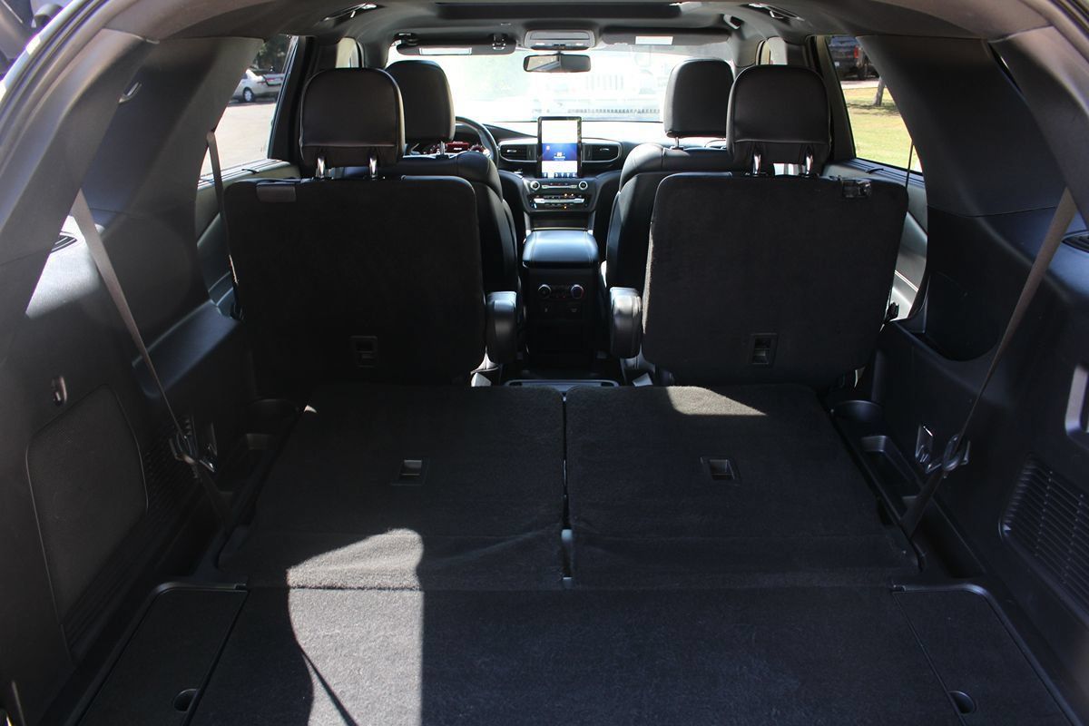 Used 2020 Ford Explorer ST w/ Premium Technology Package AWD/4WD image 21