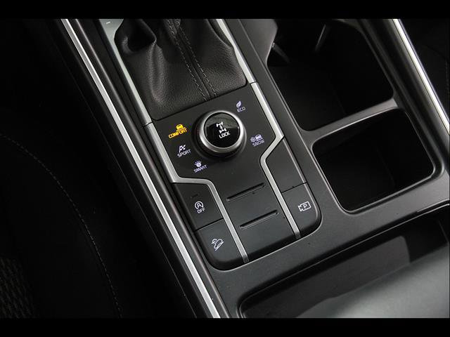 Used 2023 Kia Sorento LX AWD/4WD image 14
