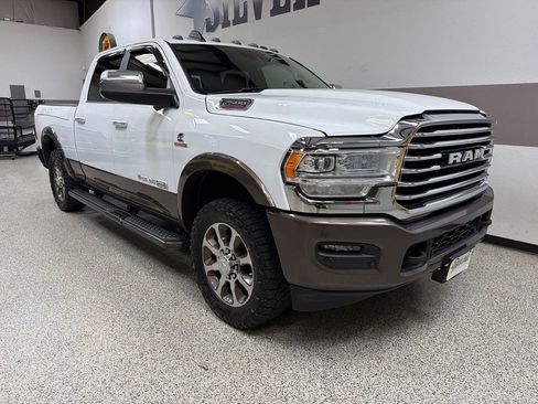 Used 2022 RAM 2500 Limited AWD/4WD image 34