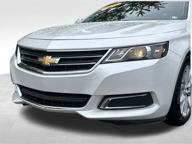 Used 2016 Chevrolet Impala LT w/ Convenience Package FWD image 9