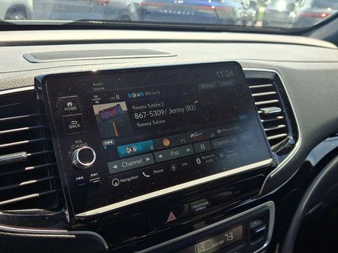 Used 2025 Honda Ridgeline Black Edition image 17