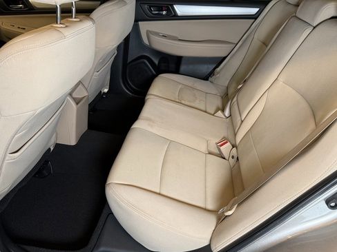 Used 2017 Subaru Legacy 2.5i Premium image 21