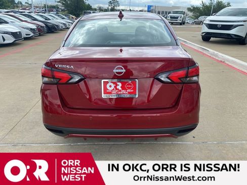 New 2025 Nissan Versa SV w/ Trunk Package image 4