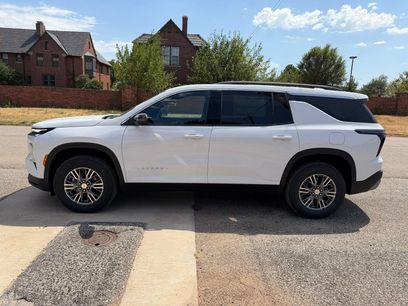New 2027 Chevrolet Traverse LT w/ Driver Confidence Package