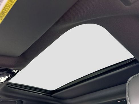 Certified 2025 BMW 530i w/ M Sport Package image 13